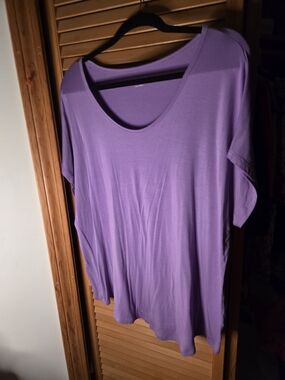 Lands' End Purple Scoop Neck Short Sleeve Tee